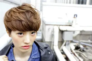 ショート カラー パーマ ヘアアレンジ メンズ キッズ ネイル マツエク・マツパ 中津No.1髪質改善 店長✨透ける暗髪のヘアスタイル