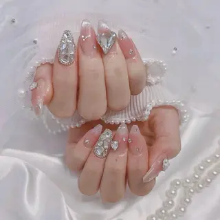ネイル Lee Nailsのネイルデザイン