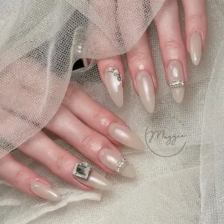 ネイル Maggie Nail🦩のネイルデザイン
