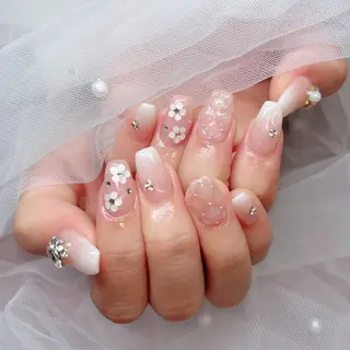 ネイル Epokku ネイルサロンのネイルデザイン