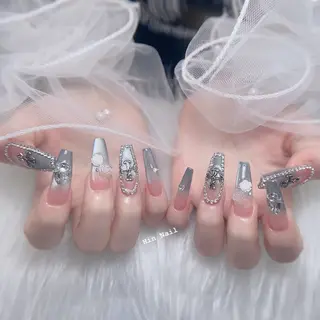 ネイル Hin Nail Osaka所属・Hin Nailsのネイルデザイン