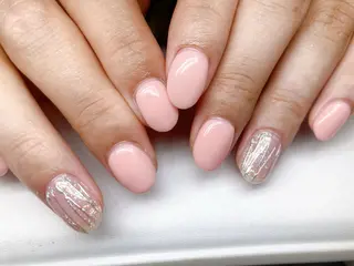 ネイル ECLAT エクラ所属・寺山 千鶴のネイルデザイン