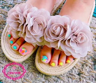 ネイル CROWN プライベートサロンのネイルデザイン