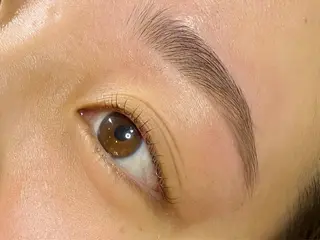 マツエク・マツパ プティメゾン別府所属・黒木 茜のマツエク・マツパデザイン