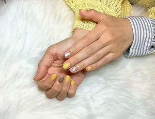 ネイル 頑張る女性の味方✴︎ M.i　nail ♡のネイルデザイン
