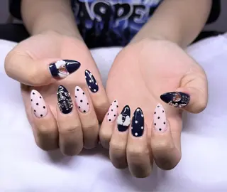 ネイル Lee Nailsのネイルデザイン