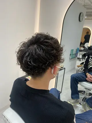 ミディアム 艶髪・透明感カラー・ 韓国ヘア・Yuriのヘアスタイル