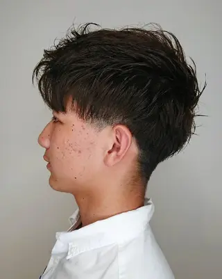 メンズ カラー パーマ ヘアアレンジ ブリーチ/ヘアケア/ 艶髪/イギチハルのヘアスタイル