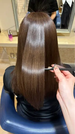 ロング 藤本 早耶のヘアスタイル