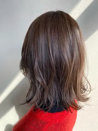 ミディアム 切りっぱなしボブ/ 蒲生四丁目/伊藤瑠唯のヘアスタイル