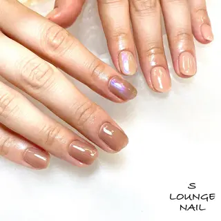 ネイル S LOUNGE NAIL所属・パーツたくさん🍓 SUMIのネイルデザイン
