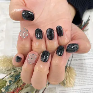 ネイル Basic 町田本店 Rikoのネイルデザイン