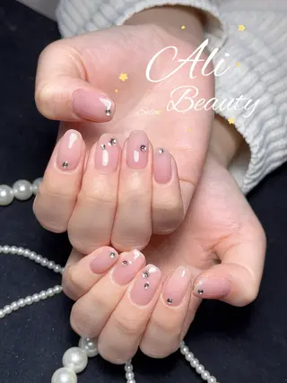 ネイル Ali 新小岩 ネイル専門のネイルデザイン