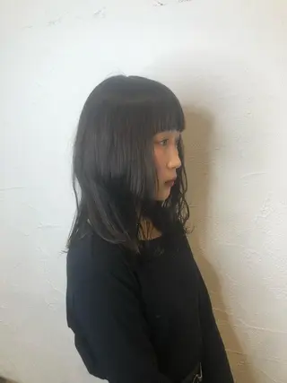 ミディアム ナカオ ヤストシのヘアスタイル
