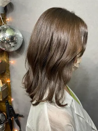 ミディアム カラー サダハルカ ｜chouetteのヘアスタイル