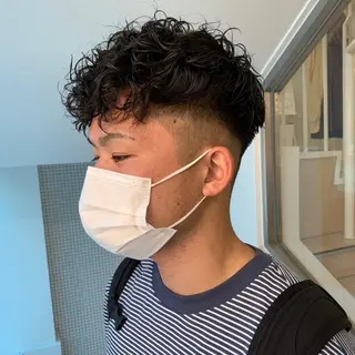 ショート カラー パーマ メンズ 🔥メンズヘア🔥 セヤシュウヘイのヘアスタイル