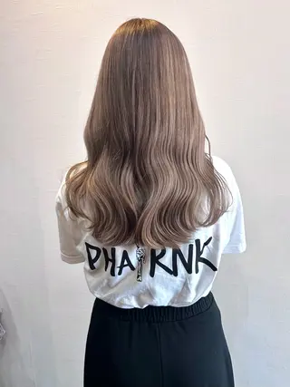 ロング カラー 𝘒𝘺𝘰𝘬𝘢 🌿‬のヘアスタイル