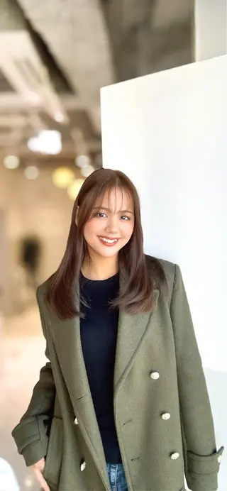 ロング カラー 顔まわりの神様✨ 透明感カラー藤嶋秀幸のヘアスタイル