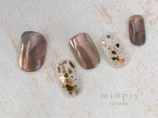 ネイル 𖡼 yumenoのネイルデザイン