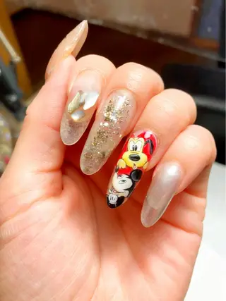 ネイル Yakko pas á pasのネイルデザイン