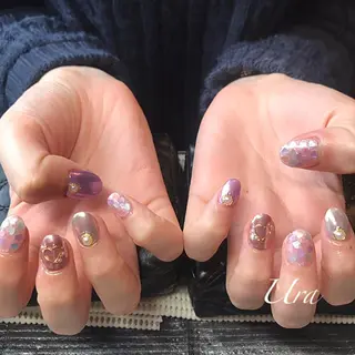 ネイル UrakoNail 《nail》のネイルデザイン