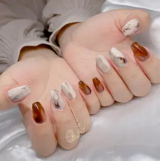 ネイル ネイルサロン 9Carats神田のネイルデザイン