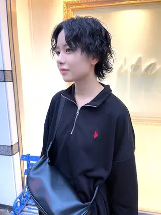 ショート パーマ 尾崎隼大 レイヤー/韓国ヘアのヘアスタイル