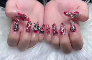 ネイル U nail 🩷 高田馬場店のネイルデザイン