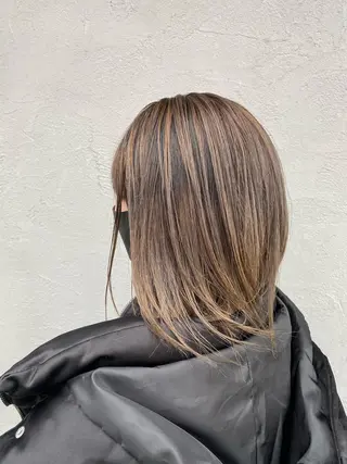 ミディアム カラー Design Color🐰アユミのヘアスタイル