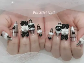 ネイル Pio Mielのネイルデザイン