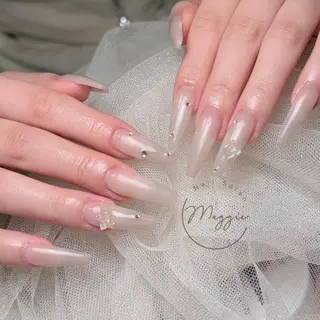 ネイル Maggie Nail🦩のネイルデザイン