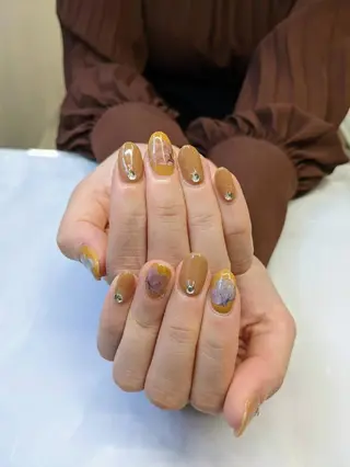 ネイル ＆robe  mii 🌿のネイルデザイン