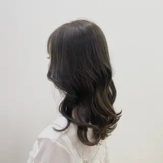 セミロング カラー ヘアアレンジ キヨミ 韓国レイヤーカットのヘアスタイル