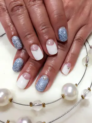 ネイル Sympa 𝓜iwako🐰ᩚのネイルデザイン