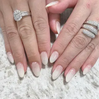 ネイル 吉岡 裕子のネイルデザイン