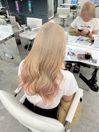 ロング あおき いおりのヘアスタイル