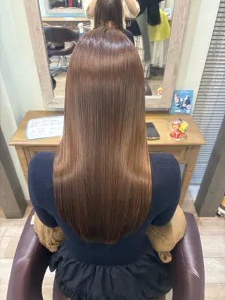 ロング 疋田 有莉のヘアスタイル