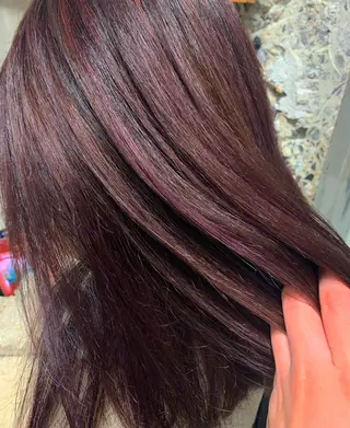 セミロング 心斎橋/海外レイヤー 募集中三好玲奈のヘアスタイル