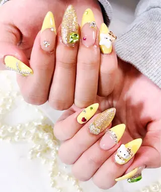 ネイル KiKO 🌻ひまわりサロンのネイルデザイン