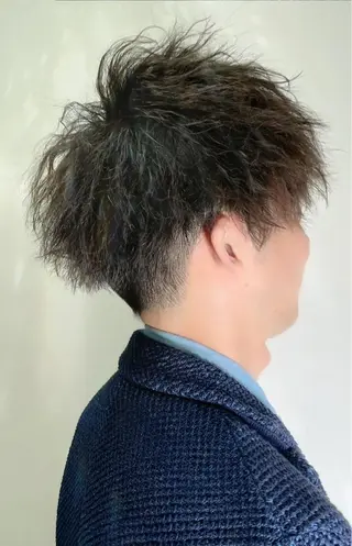 ショート パーマ メンズ 骨格整形カット/ ショート✂️堀夢哉のヘアスタイル