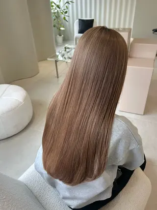 ロング ★コハル★ 柔らか艶カラー🎀のヘアスタイル