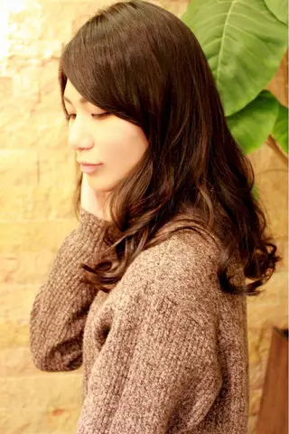 ロング カラー 河内 崇純のヘアスタイル