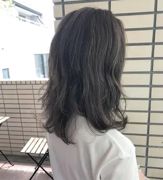 セミロング カラー 2nd所属・🤍2nd🤍田所 美希のヘアスタイル