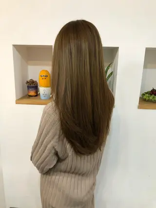 ミディアム 髪質改善ayame 横山諒のヘアスタイル