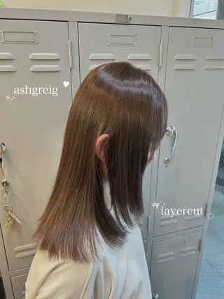 セミロング カラー ダブルカラー🎀 / 髪質改善🪞✨/伽音のヘアスタイル