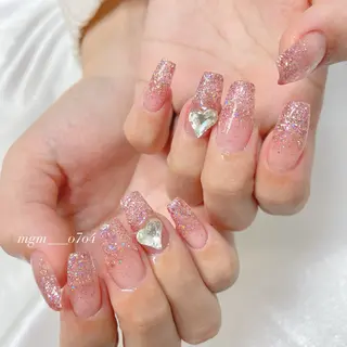 ネイル MoON...❤︎ MeGuのネイルデザイン