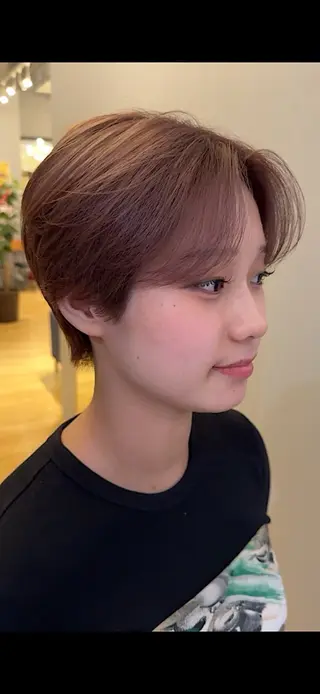 ショート 藤原 萌衣のヘアスタイル