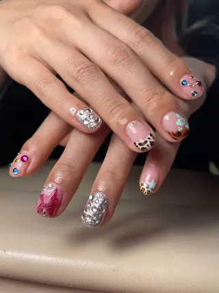 ネイル ビューティネイル所属・いろの Ironoのネイルデザイン