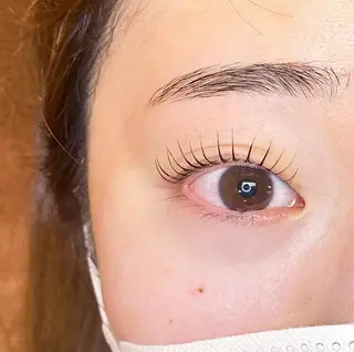 マツエク・マツパ まつげと眉の専門店　Sylph所属・西村 ちひろのマツエク・マツパデザイン