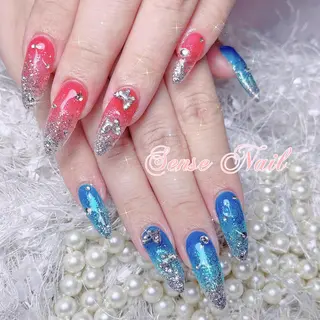 ネイル Yukiko 🌙のネイルデザイン